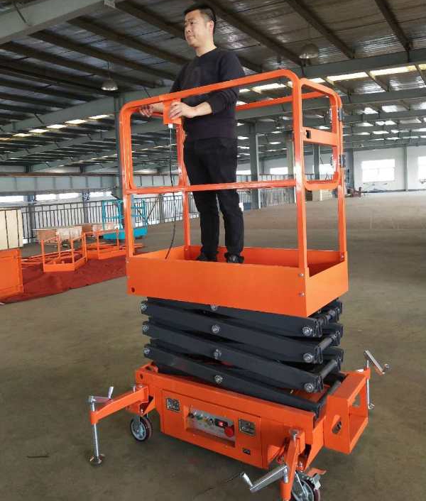 上海客戶(hù)訂購(gòu)一臺(tái)小型半自動(dòng)升降平臺(tái) 半自動(dòng)升降平臺(tái)